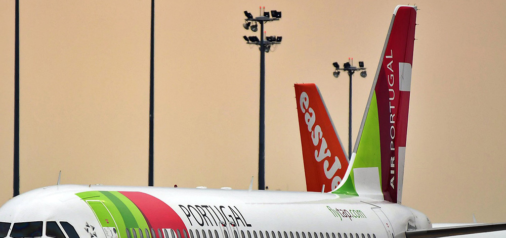 Low-cost carrier aircraft tail