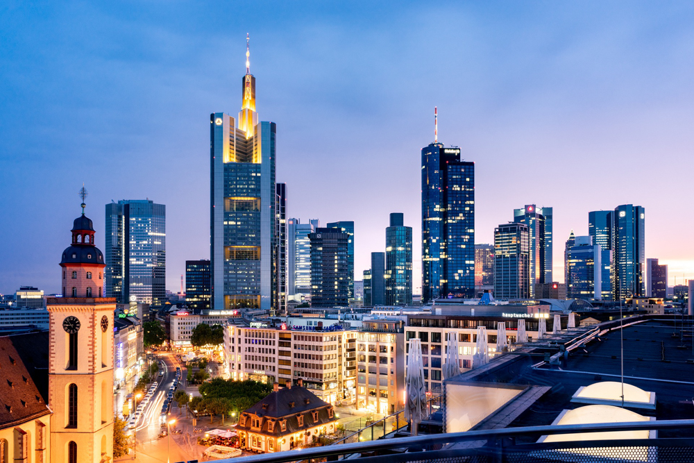 Where in the World 571 city skyline Frankfurt in the evening