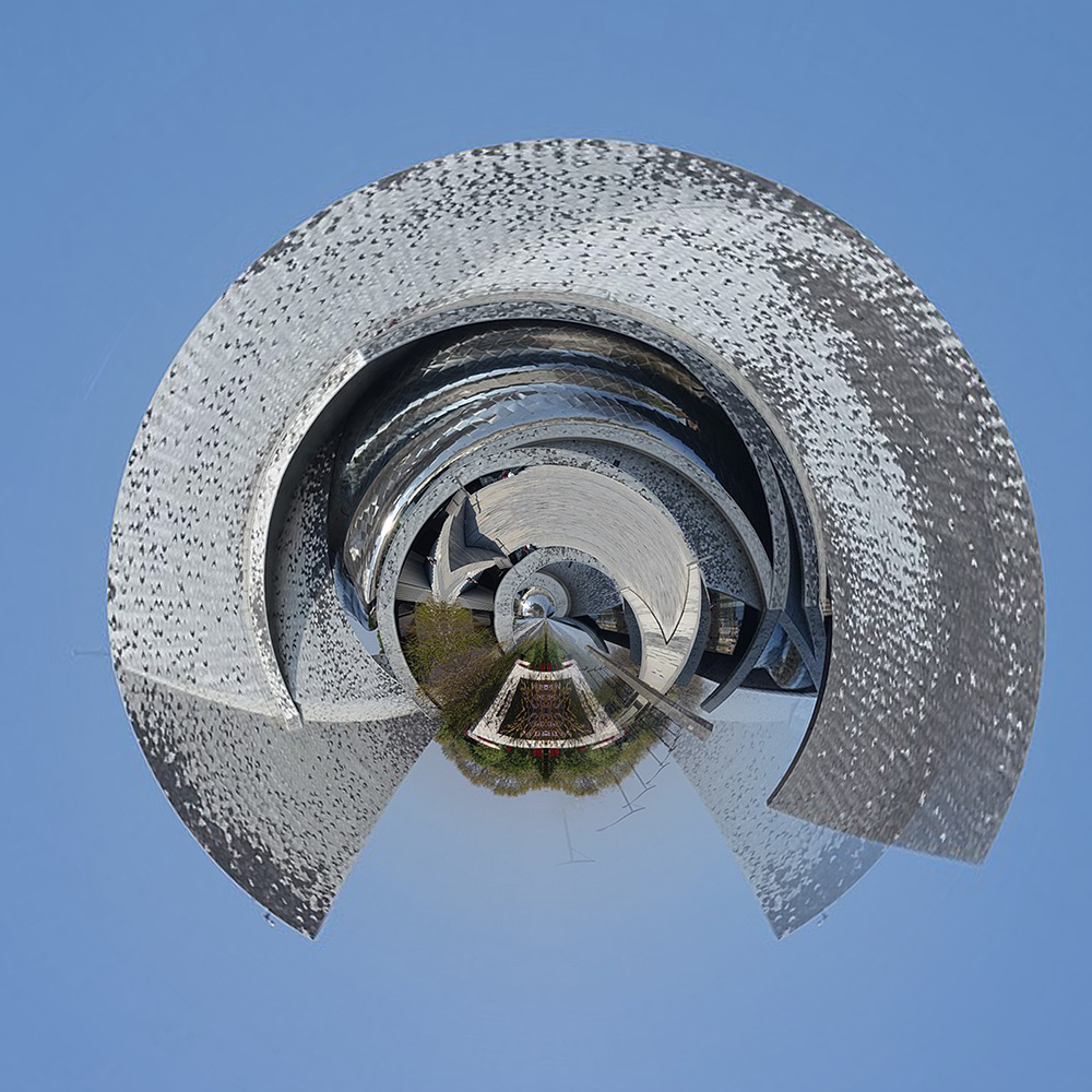 Where in the World 662 distorted city image