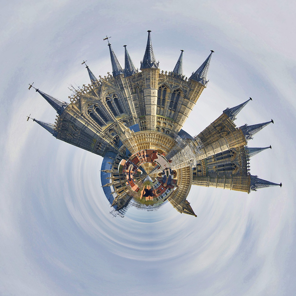 Where in the World 703 distorted city image