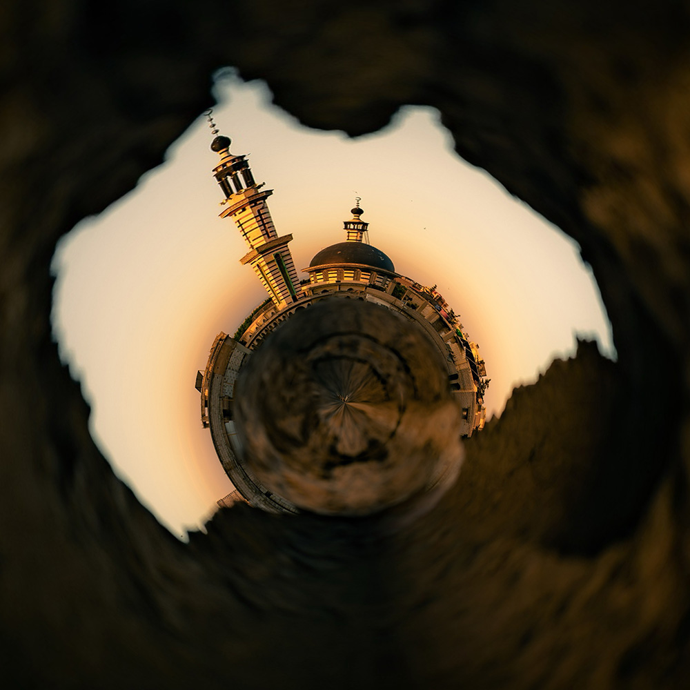 Where in the World 723 distorted city image puzzle